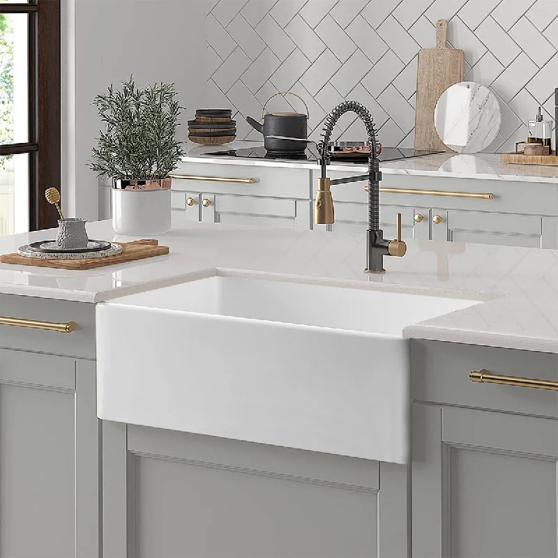 Farmhouse/Apron Front White Ceramic Kitchen Sink