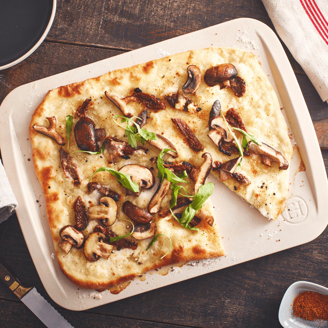 Emile Henry Maestro Pizza Stone, Cream