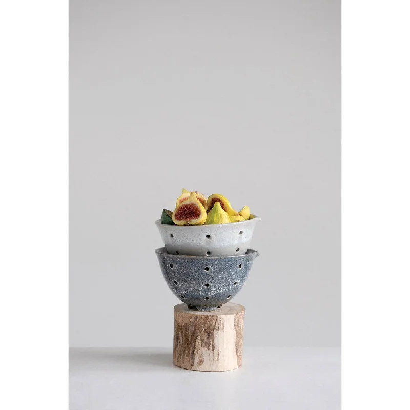 Creative Co-op - Stoneware Berry Bowl