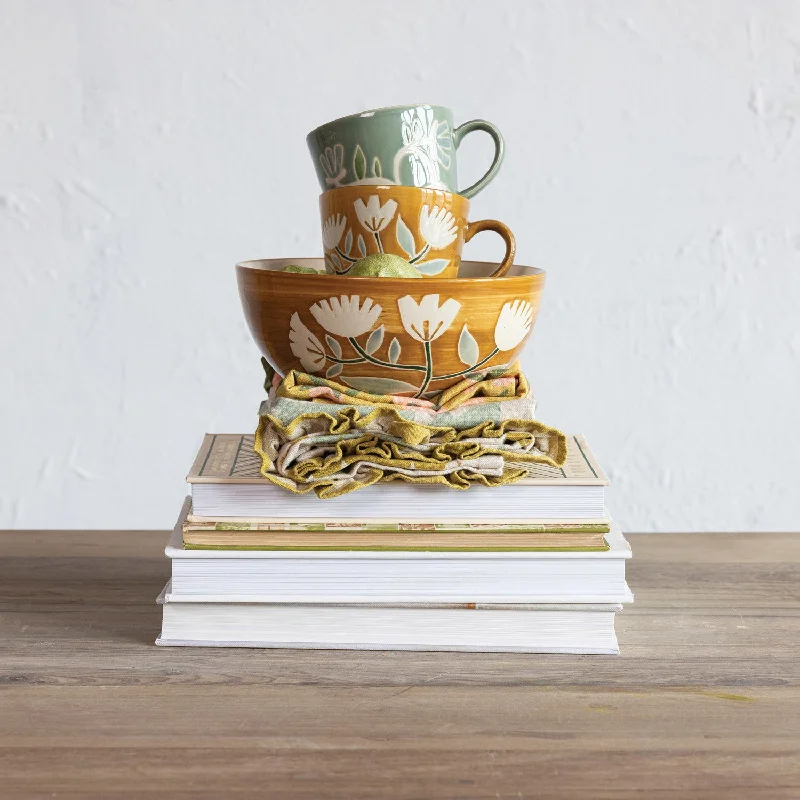 Creative Co-op - Stoneware Bowl with Wax Relief Flowers