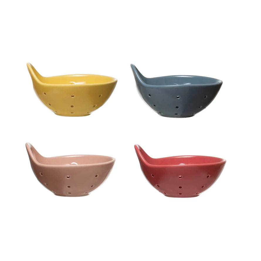 Stoneware Berry Bowl with Handle, 4 Colors